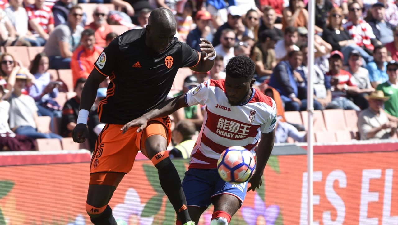 Alineación Valencia - Granada: Alineaciones posibles de Valencia y Granada en el partido de hoy de LaLiga EA Sports