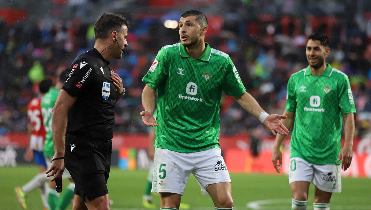 'Fichan' a Guido Rodríguez para el Milan: "Me gusta mucho; tiene calidad y experiencia"