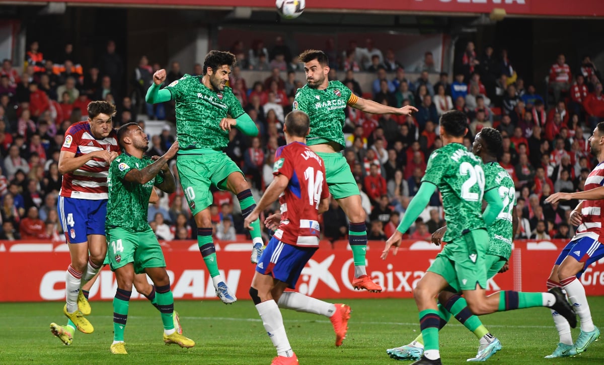 Los nefastos números del Granada a domicilio