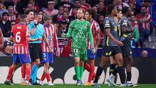 Polémica escandalosa en el Atlético de Madrid - Lille