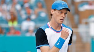 Demoledor golpe de Jannik Sinner a Carlos Alcaraz