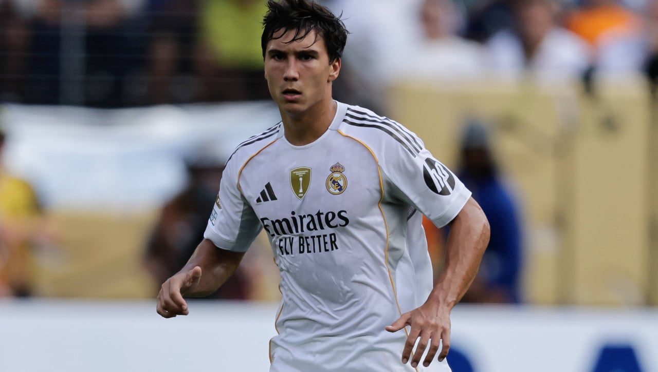 Conversaciones para firmar el acuerdo con Gonzalo García 