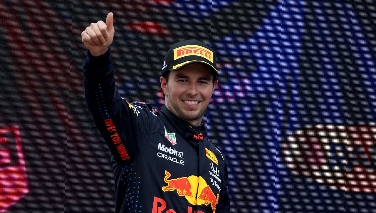 La advertencia de Red Bull que podría beneficiar a Checo Pérez 