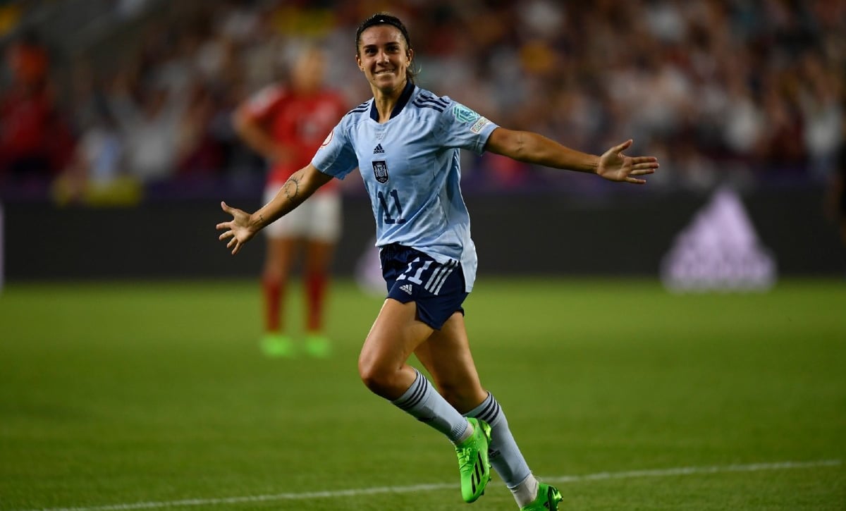 Cardona tranquiliza a España