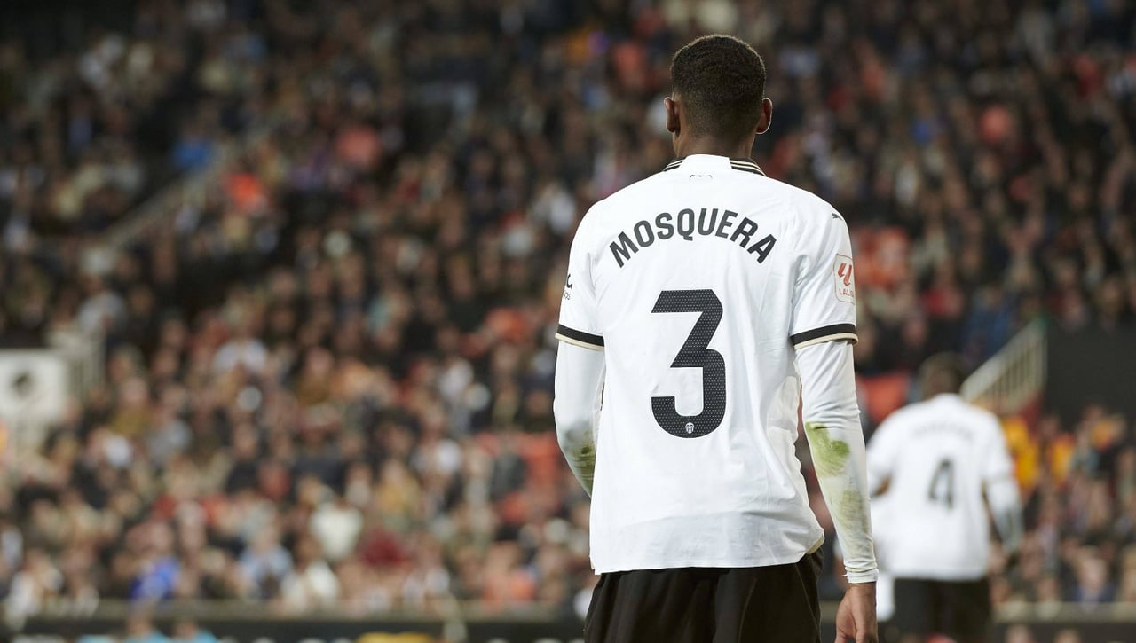 Mosquera deja claro al Valencia su plan de futuro, lejos de Mestalla