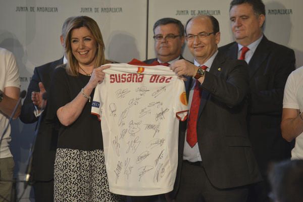 El Sevilla visita el Palacio de San Telmo con la Europa League