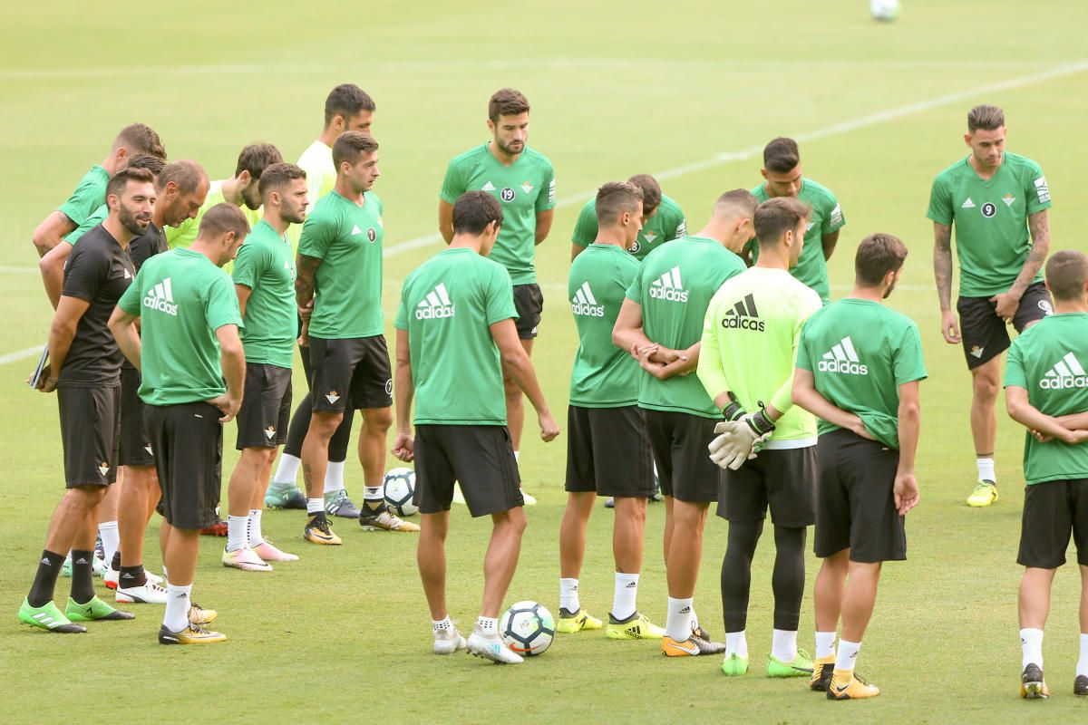 Sesión y plan de viaje del Betis para Villarreal