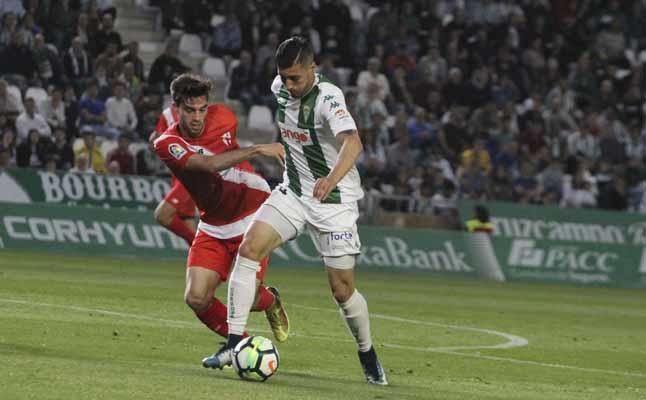 Córdoba CF-Sevilla Atlético (3-0): El inevitable final, un paso más cerca