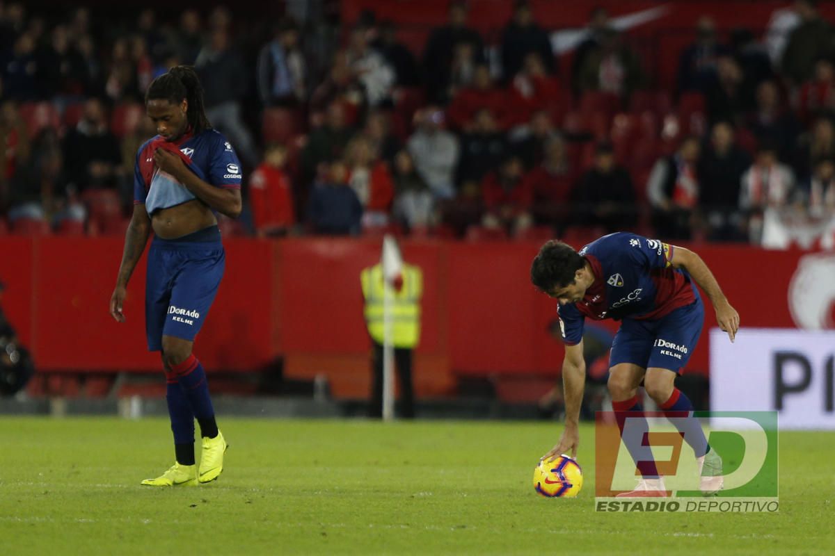 Sevilla F.C. 2-1 Huesca: Cuando el mono de trabajo es de seda