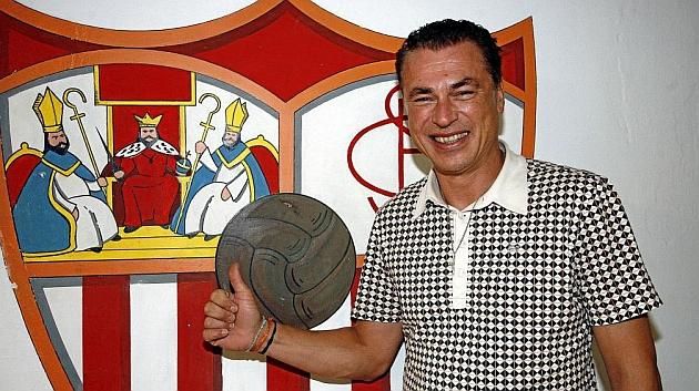 En-Nesyri suma la mejor marca desde hace seis años y se asoma al 'Olimpo del gol' del Sevilla FC