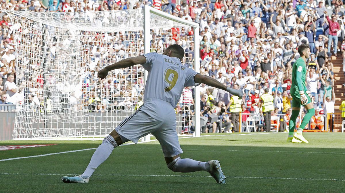 4-2. El Real Madrid se aferra al liderato con dosis de sufrimiento