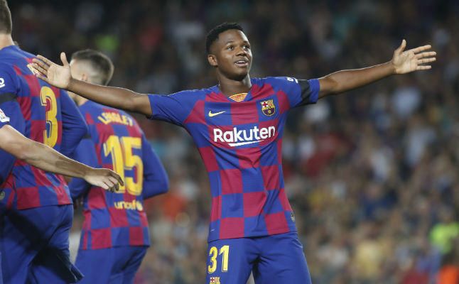 Tres del Sevilla, en el once revelación de la Liga