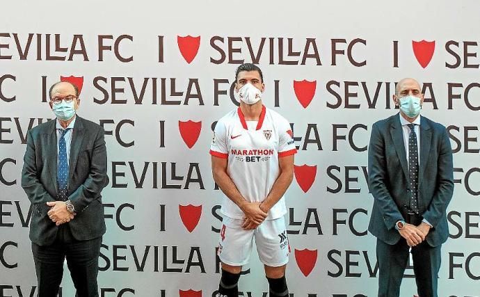 Caer en octavos obliga al Sevilla a una gran venta