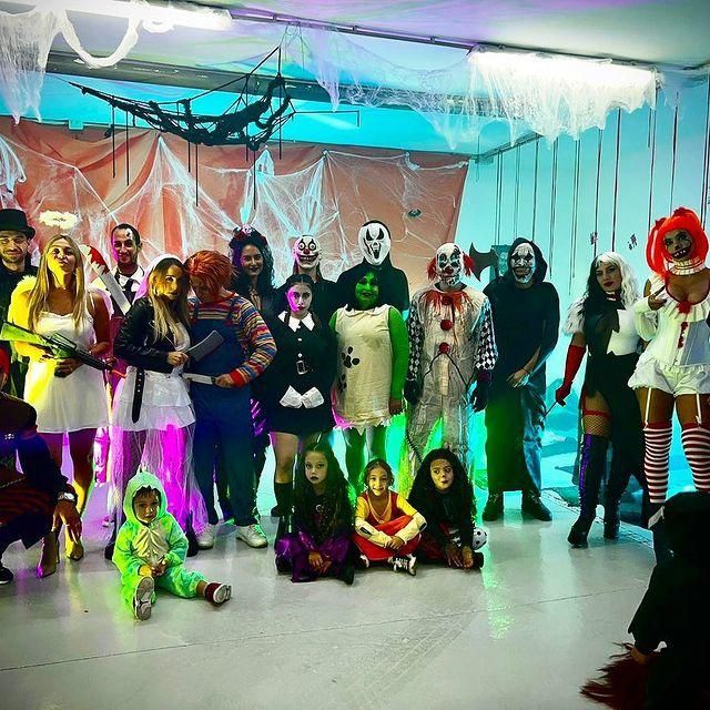 La terrorífica fiesta de Halloween de los argentinos del Sevilla en la casa de 'Chuky, el Papu diábolico'