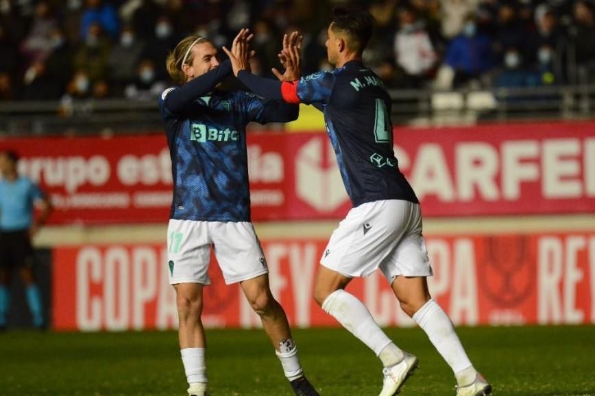 El hat-trick de Negredo, la alegría de Álvaro Jiménez...el Villa de Fortuna - Cádiz, en imágenes