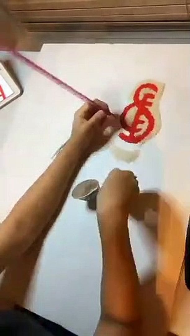 Un escudo del Sevilla como nunca antes lo habías visto